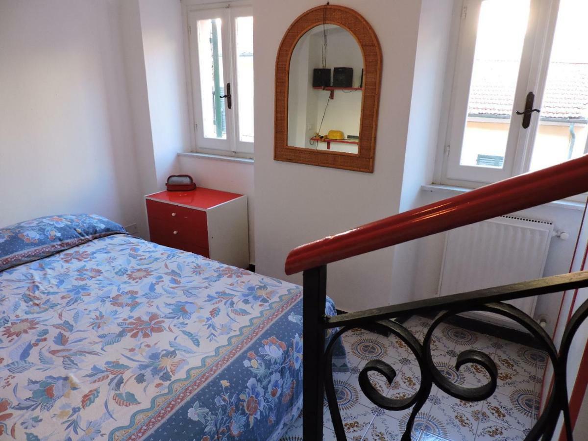 Апартаменты La Casa Nel Borgo Телларо Экстерьер фото